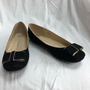 Isaac Mizrahi Black Suede Flats